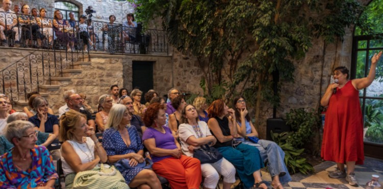 EGE’NİN İKİ YAKASI SANATLA KUCAKLAŞTI
