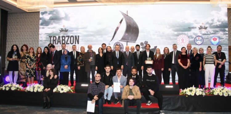 ALTIN TAKA �D�LLER� SAH�PLER�N� BULDU