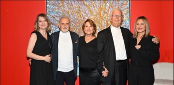 KU�AKLAR ARASI SANAT: 'TRILOGY OF TIME'