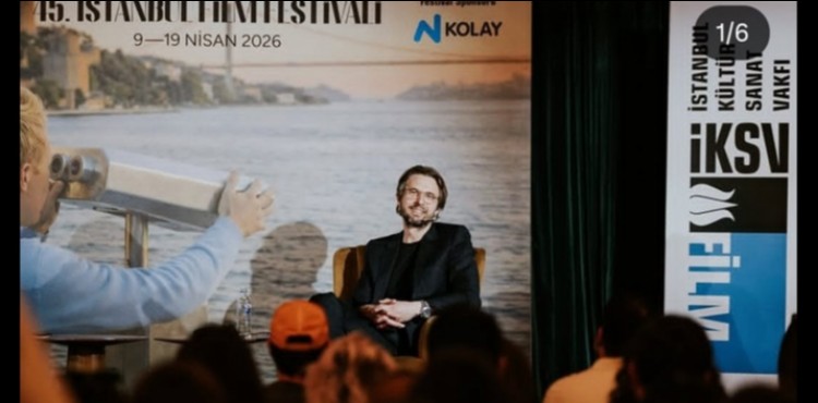 CAZ EFSANES� BILL EVANS'I CANLANDIRAN ANDERS DANIELSEN LIE ISTANBUL'DA