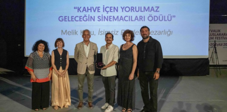 AYVALIK�TA PERDE A�ILDI, GEN� S�NEMACILAR �D�L� MEL�K KURU�NUN
