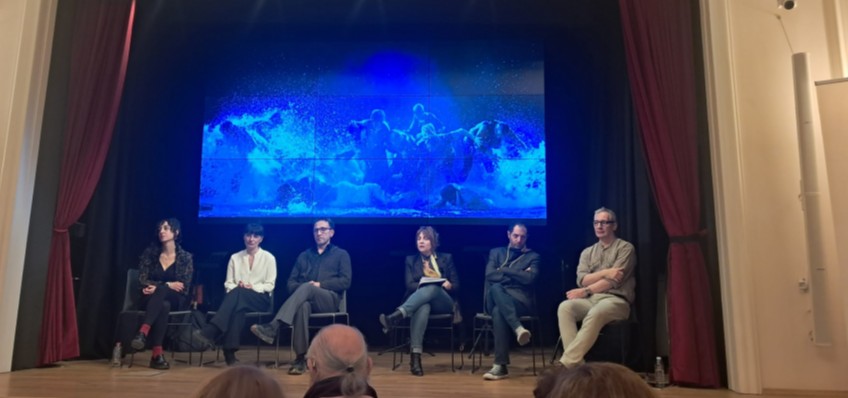 GALATAPERFORM�DA �AKSAK DEL�RYUM� OKUMASI